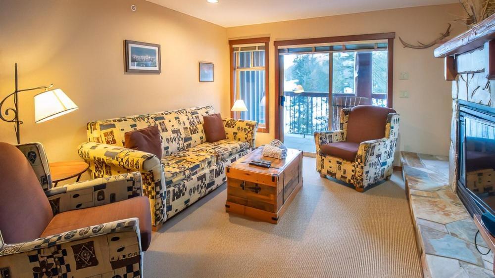 Snow Creek Lodge By Fernie Lodging Co Kültér fotó
