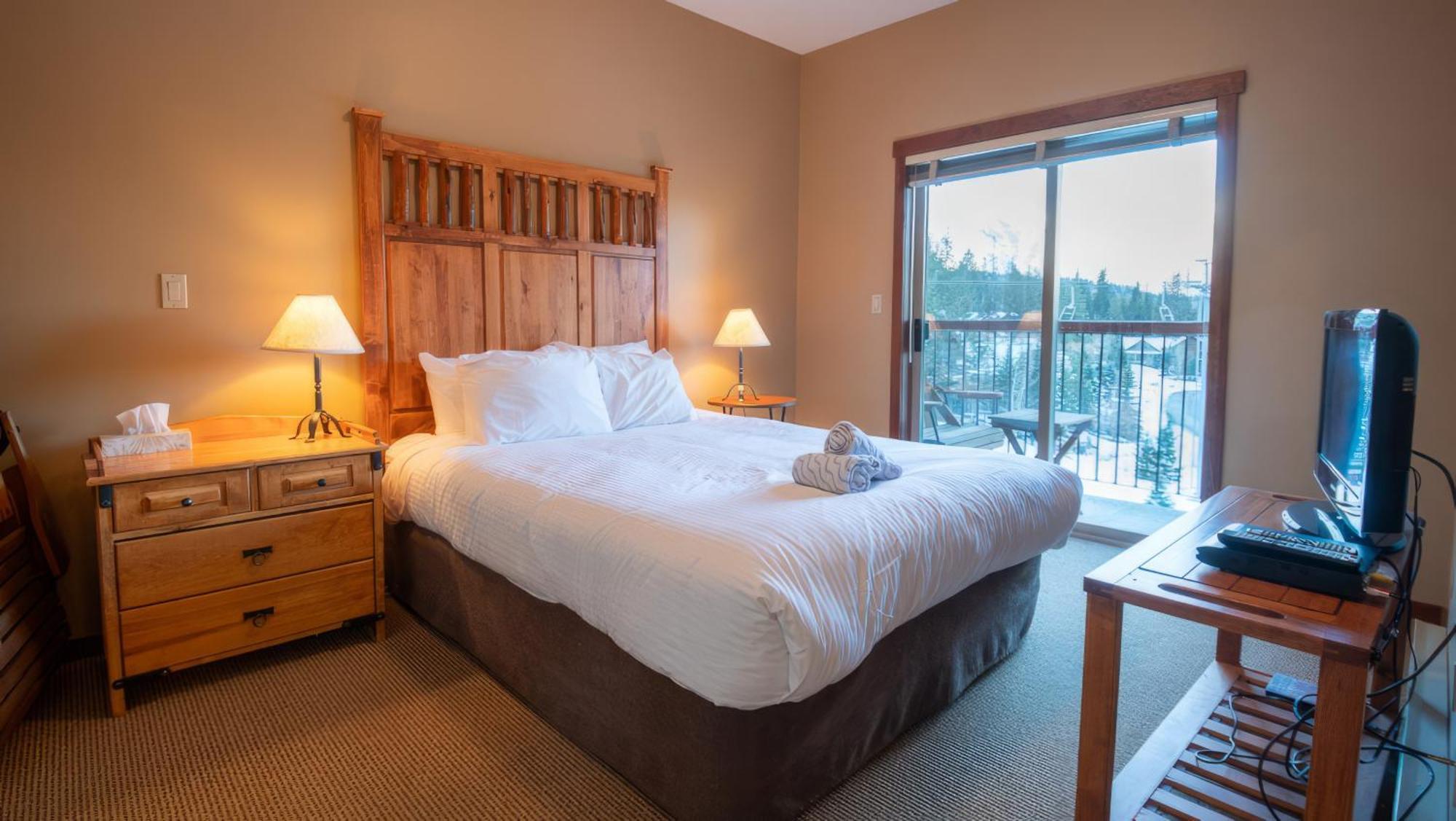 Snow Creek Lodge By Fernie Lodging Co Kültér fotó