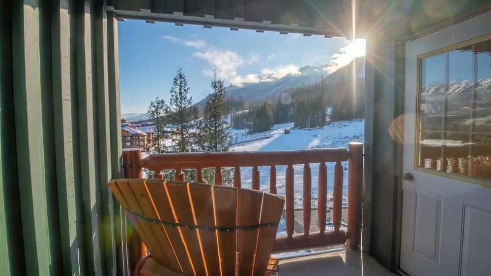 Snow Creek Lodge By Fernie Lodging Co Kültér fotó