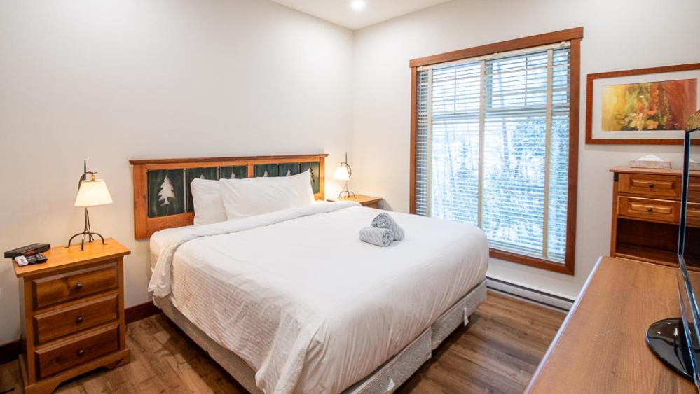 Snow Creek Lodge By Fernie Lodging Co Kültér fotó